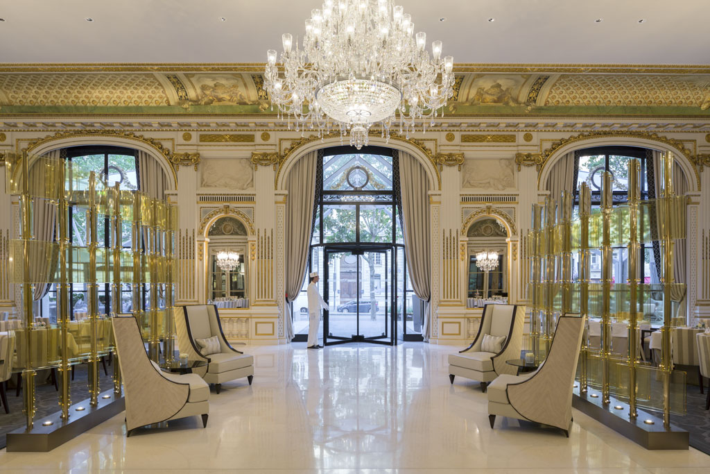 the dining room of the restaurant The Lobby