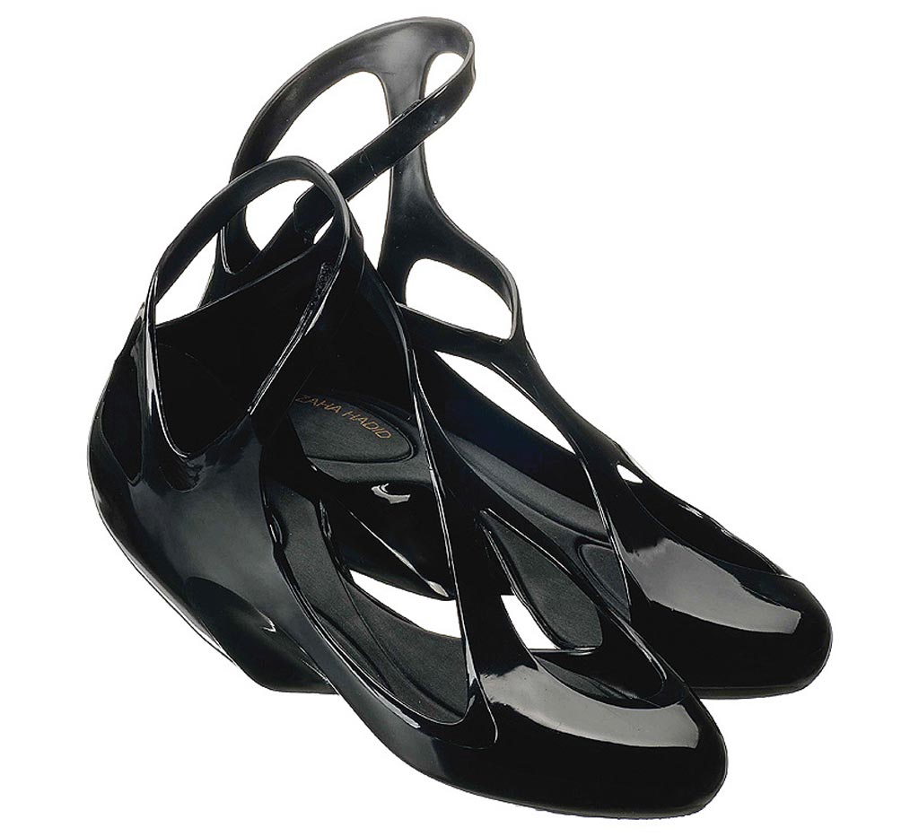 Scarpe Melissa, progetto di Zaha Hadid - colore nero